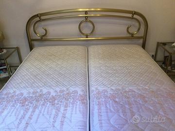 Letto matrimoniale in ottone