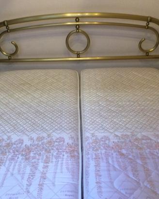Letto matrimoniale in ottone