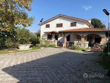 Villa singola San Cesareo [SC123VRG]