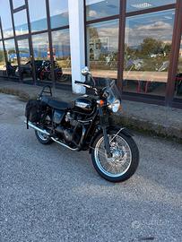 Triumph Bonneville T100