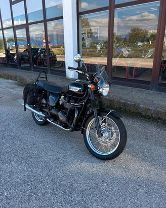 Triumph Bonneville T100
