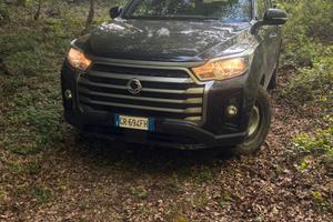 Ssangyong Rexton sports