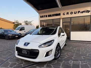 Peugeot 308 1.6 8V e-HDi 112CV Stop&Start Automati