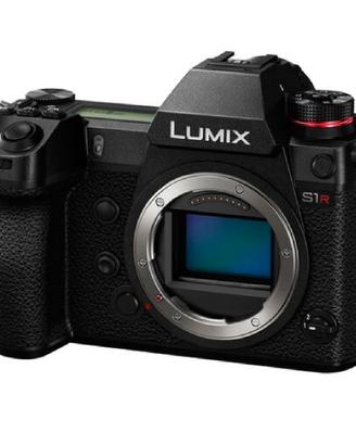 Panasonic Lumix S1R II Mirrorless Camera da 44.3MP