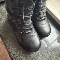Scarponcino gore-tex della Bates