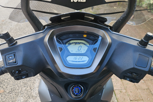 Kymco 300 agility con bauletto