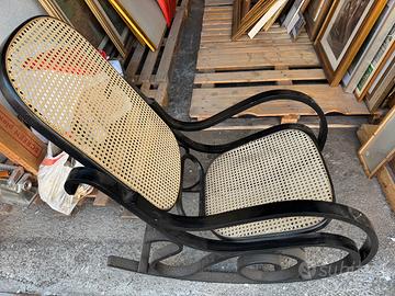 Antica sedia in legno curvato e paglia di Vienna