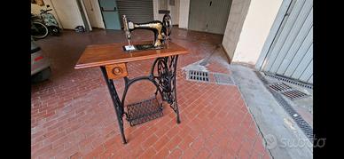 macchina singer restaurata