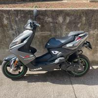 Yamaha aerox 2013