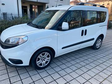 FIAT DOBLO' CARGO MAXI COMBO 5 POSTI - 2016