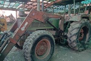 FENDT 106 S CON IN CARICATORE ANTERIORE