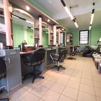 LOREO : NEGOZIO PARRUCCHIERA