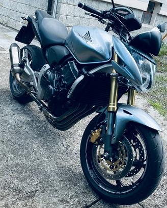 Honda Hornet