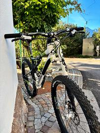 MTB Cannondale 26” Lefty