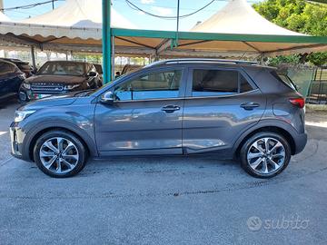 KIA STONIC CRDI