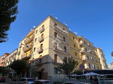 4 LOCALI A AVELLINO
