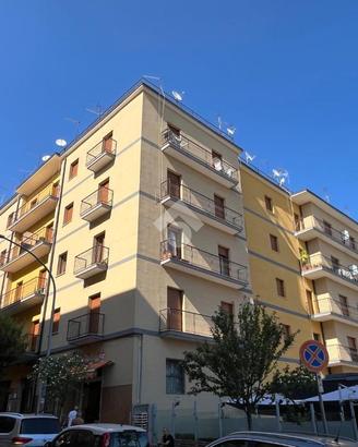4 LOCALI A AVELLINO