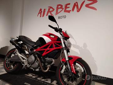 DUCATI MONSTER 696 2008 da vetrina