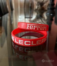 Bracciali in gomma Ferrari