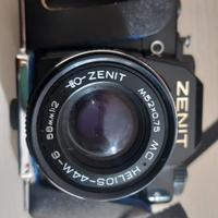 Fotocamera reflex Zenit 122