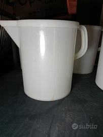 Contenitore x liquidi