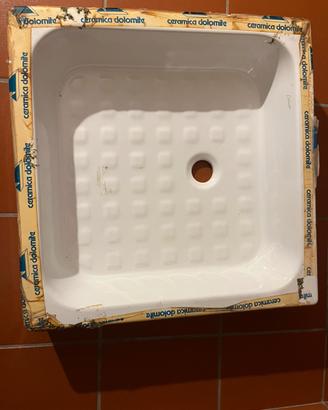 Piatto doccia mai usato