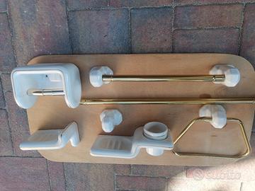 set accessori bagno in ceramica