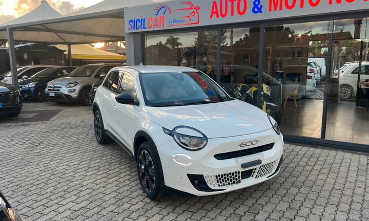 Fiat 600 Hybrid 110 CV DCT MHEV La Prima