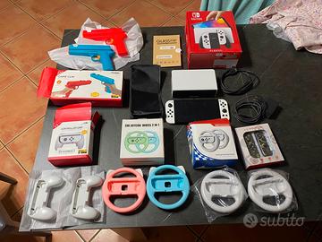 Nintendo switch oled e accessori