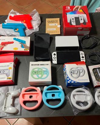 Nintendo switch oled e accessori