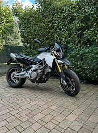 aprilia dorsoduro 750