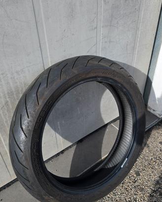 Pirelli diablo rosso scooter ant. 120/70r15 usata