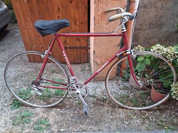 Bici da corsa TRAROVI