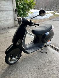 Vespa lx50  Anno2012