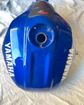 Yamaha R1 2000/2001