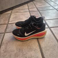 Nike Vomero Plus EU 42 - US 8.5
