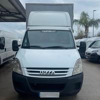 Iveco daily 35c18 3.000 - 180 cv - 12/2006