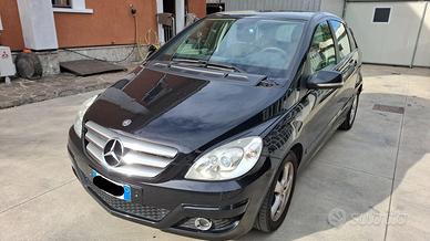 Mercedes Classe B