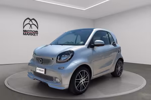 Smart fortwo 0.9 t. Brabus Xclusive 109cv twinamic