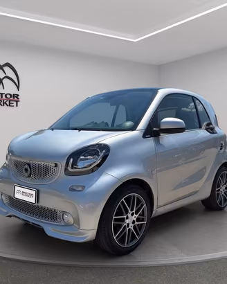 Smart fortwo 0.9 t. Brabus Xclusive 109cv twinamic