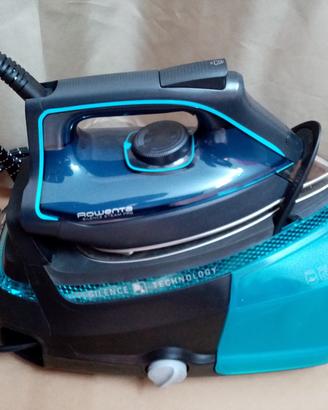  Ferro da stiro a vapore ROWENTA 