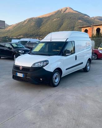 Fiat Doblò XL 1.6 Mjt2 105 CV 2021