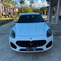 Maserati Grecale MHEV 300 CV AWD GT/UNIPPROP