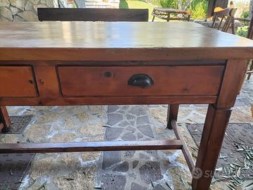 Tavolo pastaiolo anni 30