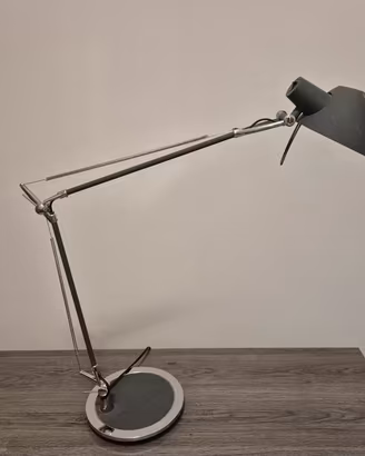 Lampada da scrivania Massive