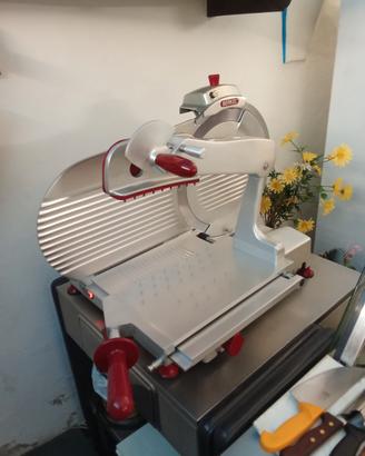 AFFETTATRICE VERTICALE BERKEL