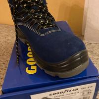 scarpe antiinfortunistiche