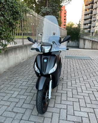 Piaggio Medley 150S