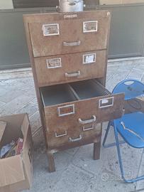 cassettiera industriale anni 50