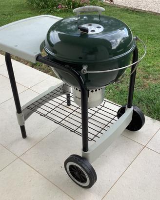 Barbecue Weber  a carbonella
